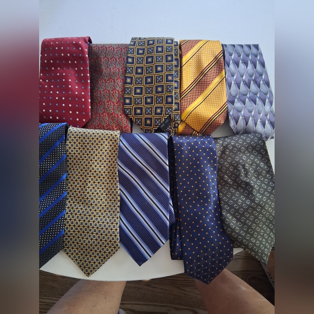 Bill Blass mixed  Men's Tie Set - Red, Yellow, Blue, Gray Mixed Bag 10 Ties
